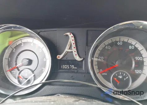 2012 Dodge Grand Caravan Sxt from USA, damaged, VIN 2C4RDGCG4CR388602